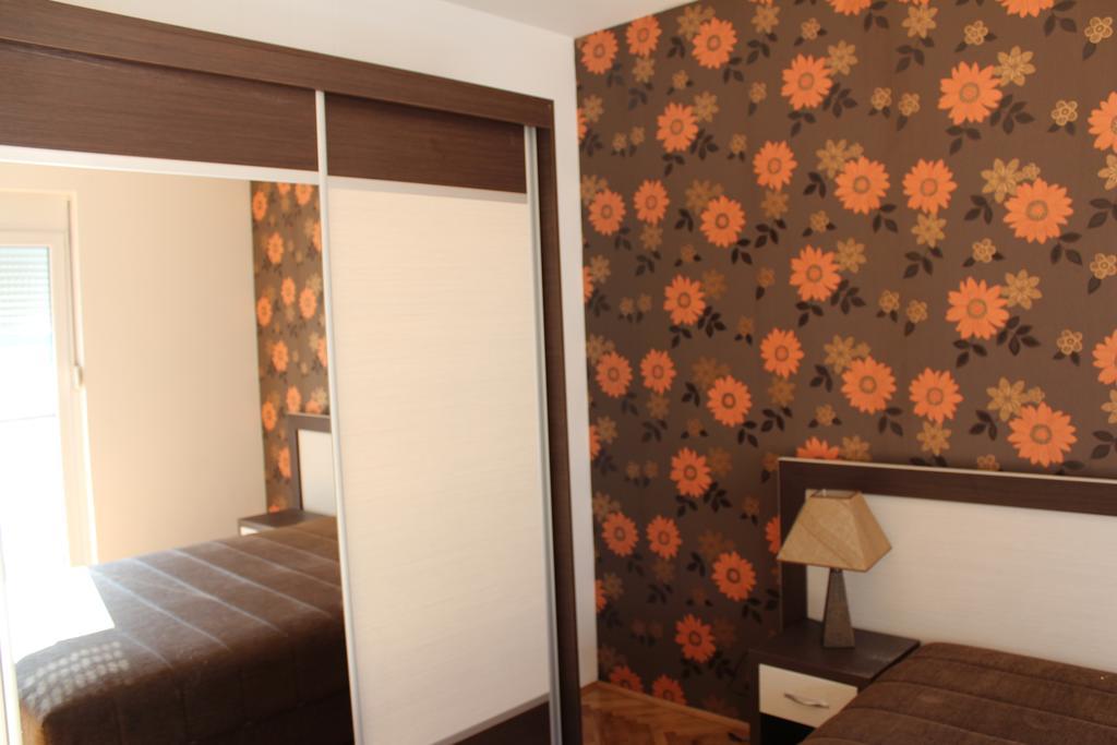 تْشيرسيك نوفي Novi Apartments المظهر الخارجي الصورة