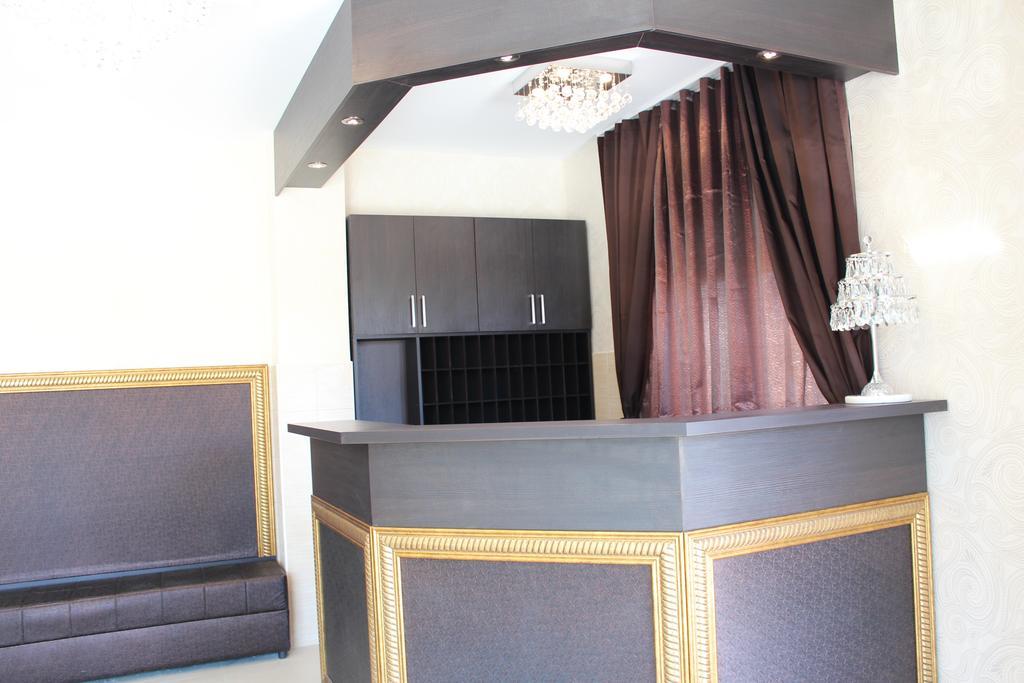 تْشيرسيك نوفي Novi Apartments المظهر الخارجي الصورة