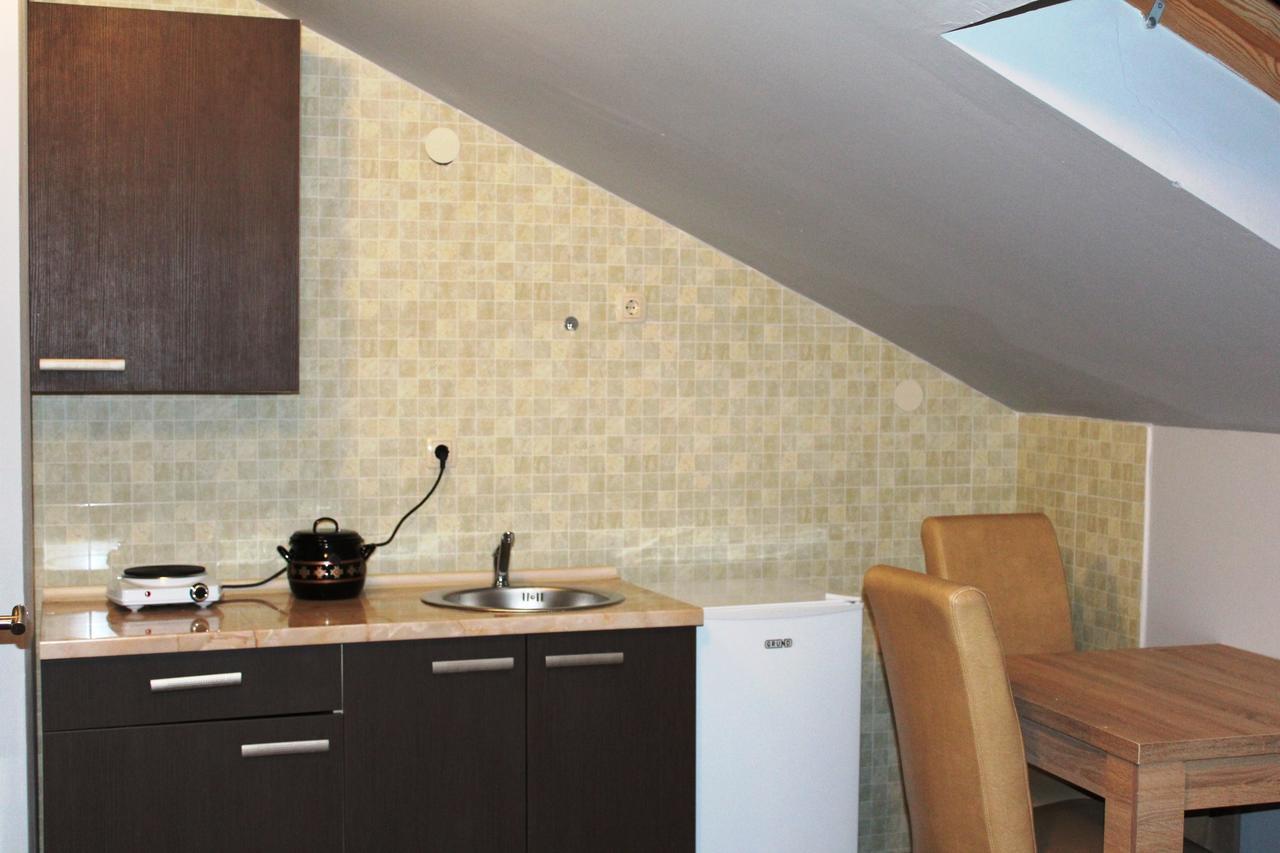تْشيرسيك نوفي Novi Apartments المظهر الخارجي الصورة