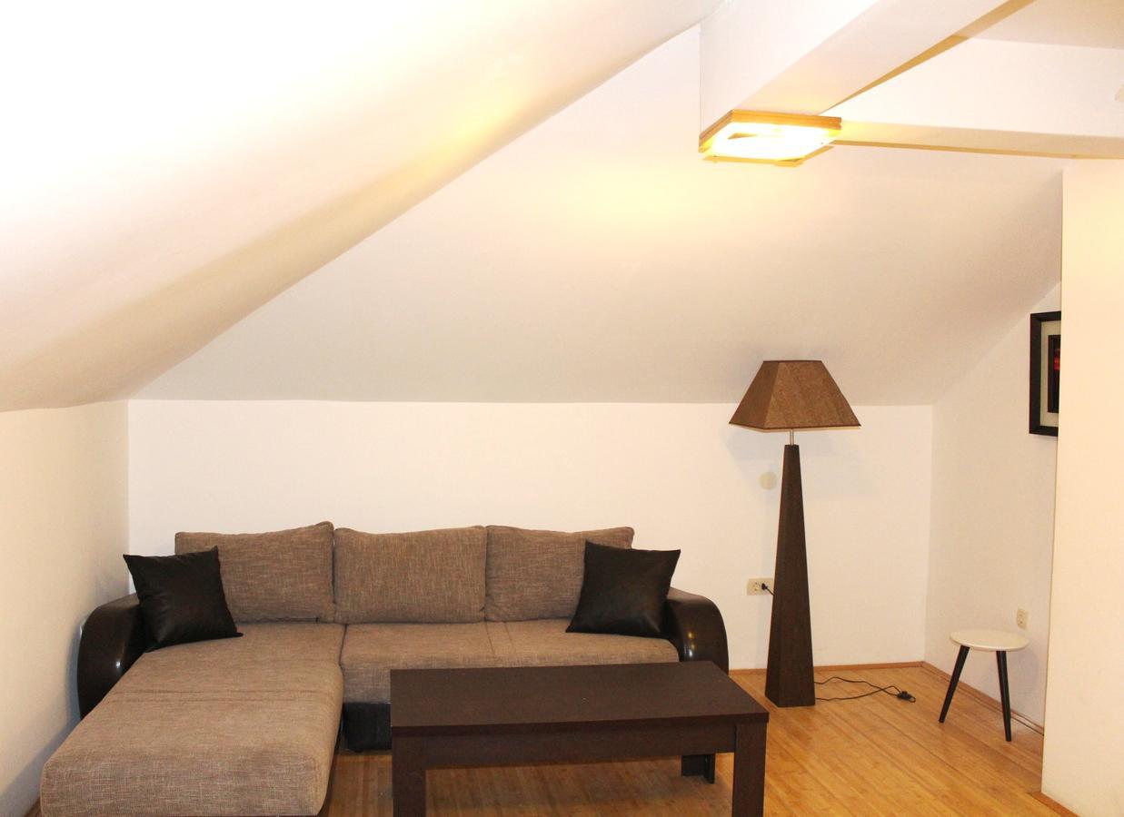 تْشيرسيك نوفي Novi Apartments المظهر الخارجي الصورة